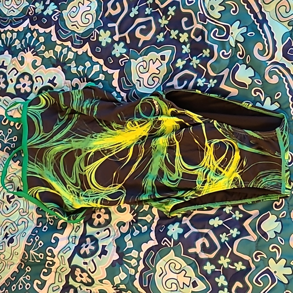 Swim suit